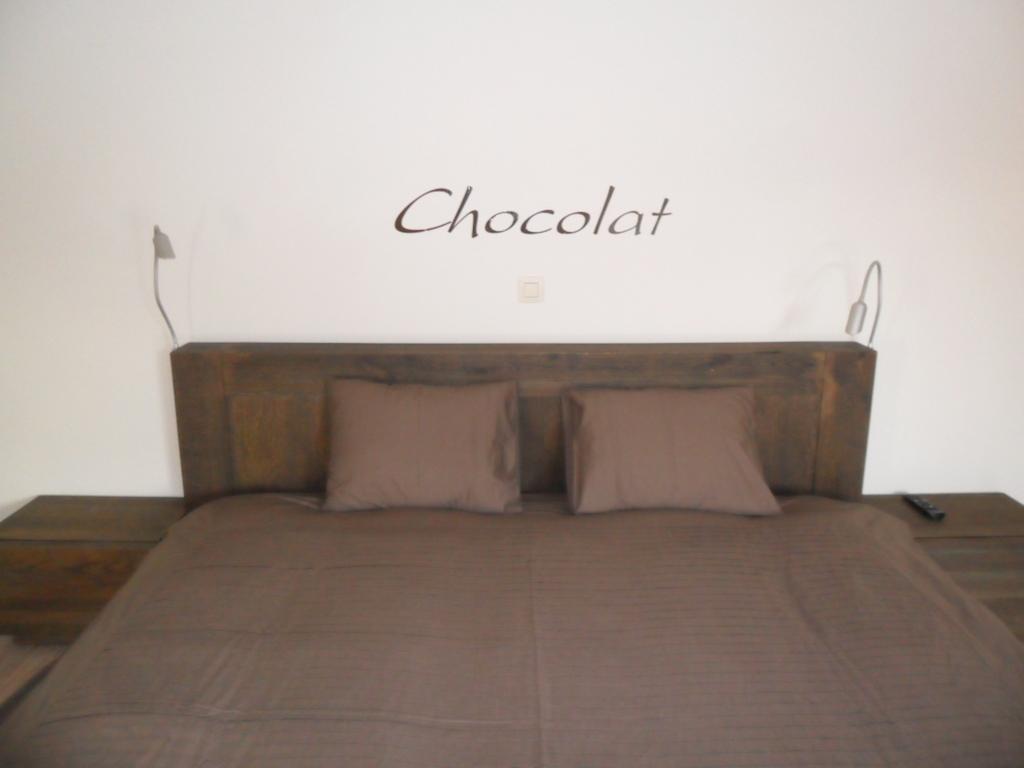 B&B Caramel Turnhout Rum bild