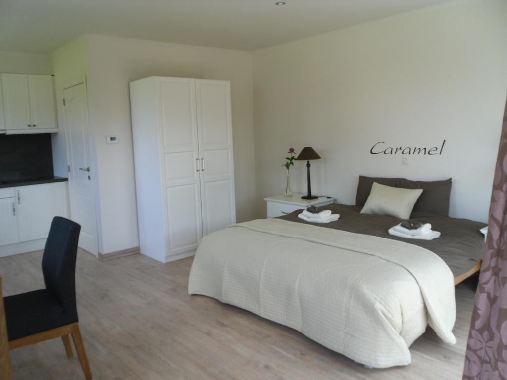 B&B Caramel Turnhout Rum bild